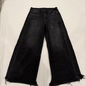 American Eagle Classic Black Wide-Leg cropped Jeans